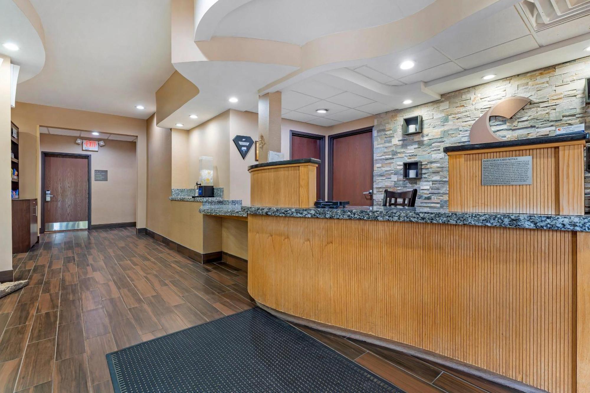 Comfort Hotel Monroeville